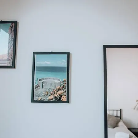 Three-square House {apartment} Apartamento