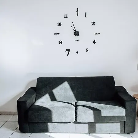 Three-square House {apartment} *